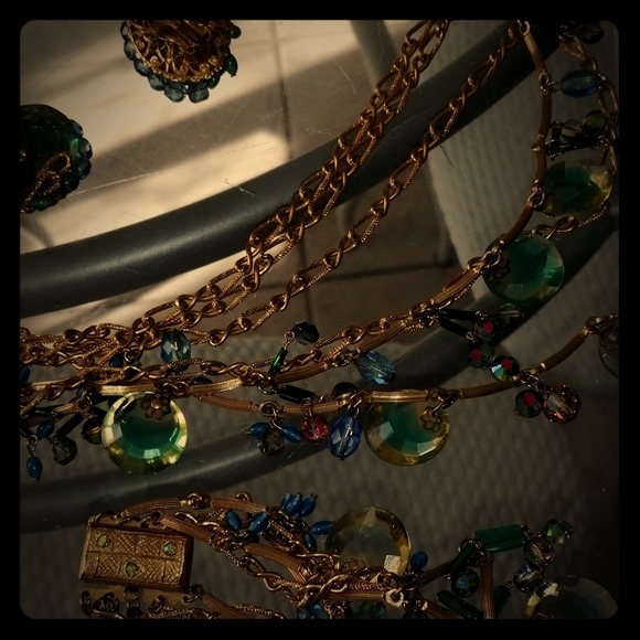 Vintage D&E jewelry set